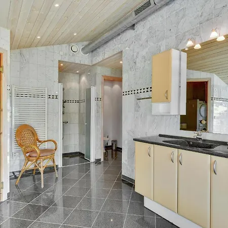 Lovely In With Sauna Holiday home *