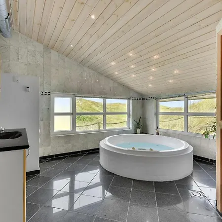 Lovely In With Sauna Holiday home